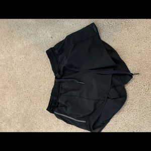 Lululemon Hotty Hot shorts